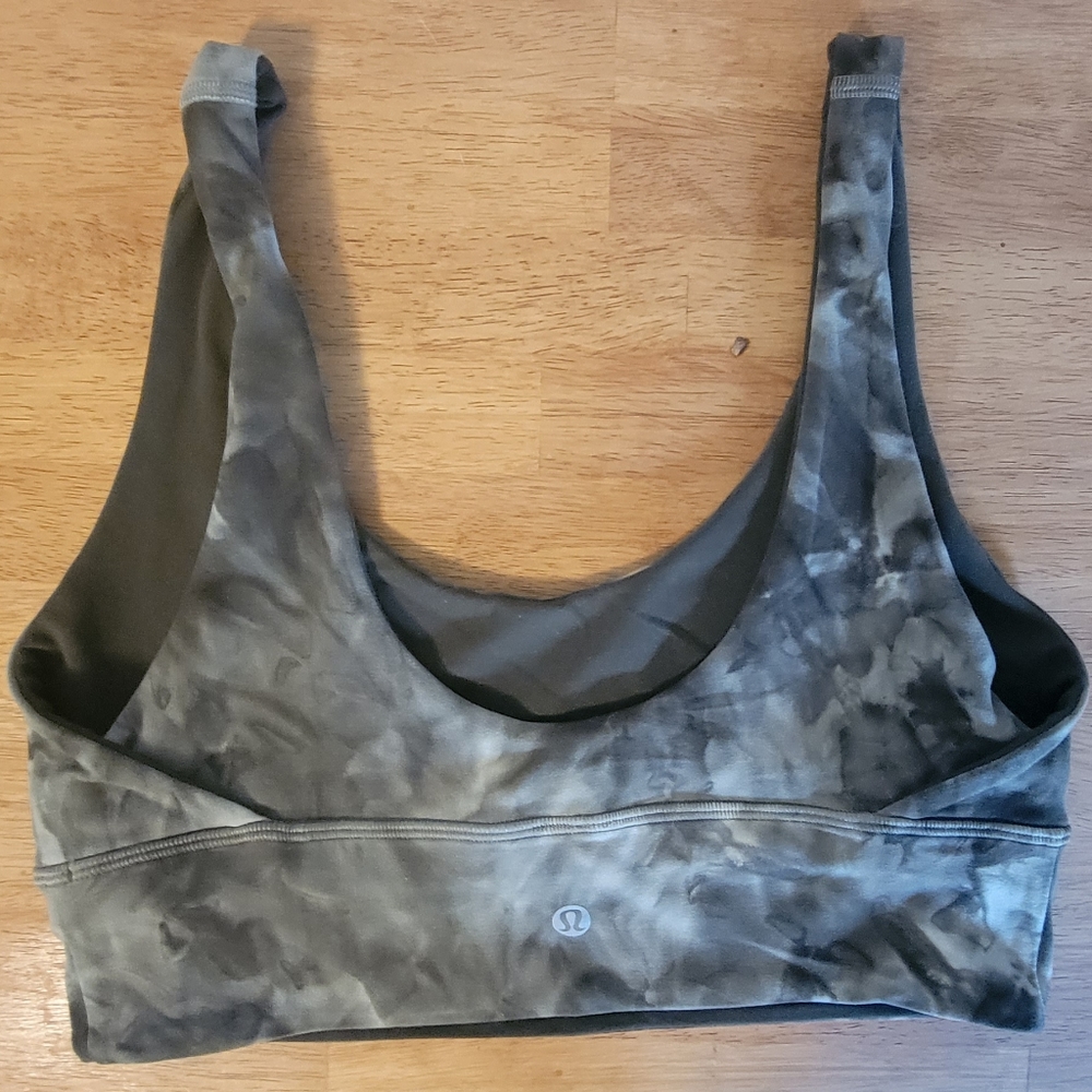 Lululemon Reversible Bra - Picture 2 of 6